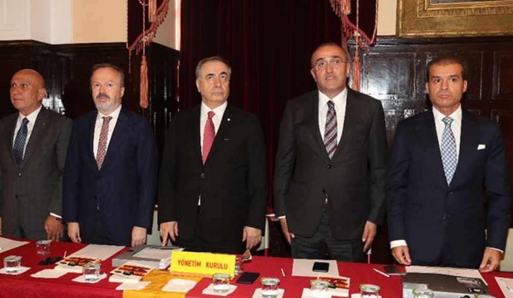 Galatasaray’da kritik toplantı