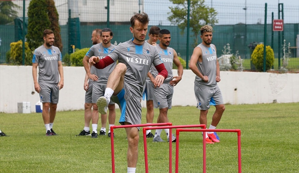 Trabzonspor çalışmalarını sürdürdü