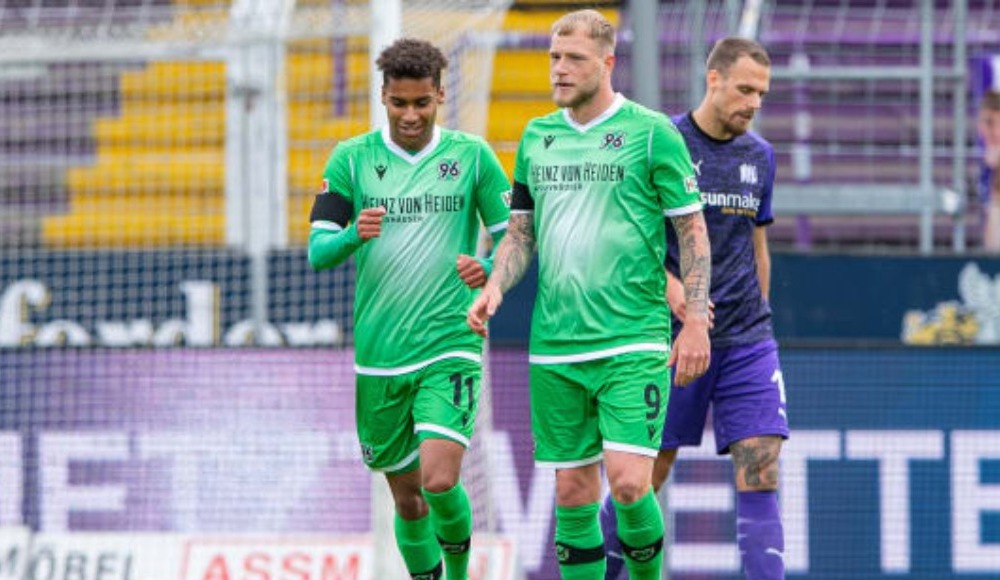Hannover 96 deplasmanda dört attı