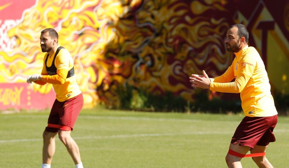 Galatasaray hazırlıklarını sürdürdü