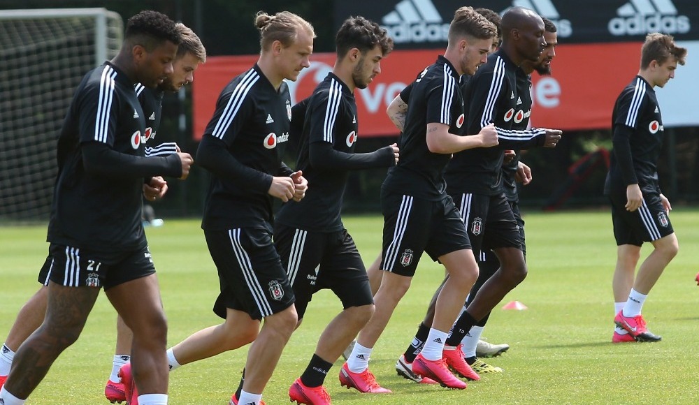 Beşiktaş'ta hazırlıklar sürüyor