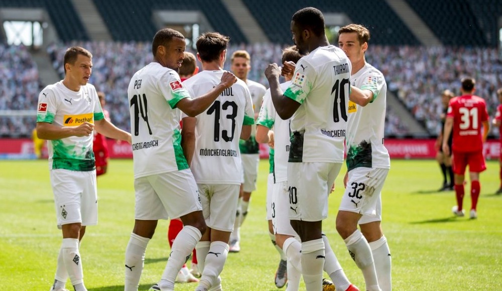 Borussia Mönchengladbach sahasında farklı kazandı!