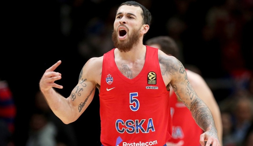 CSKA Moskova, Mike James'in sözleşmesini uzattı