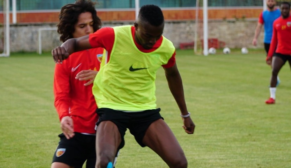 Kayserispor'da Fenerbahçe maçı hazırlıkları sürüyor