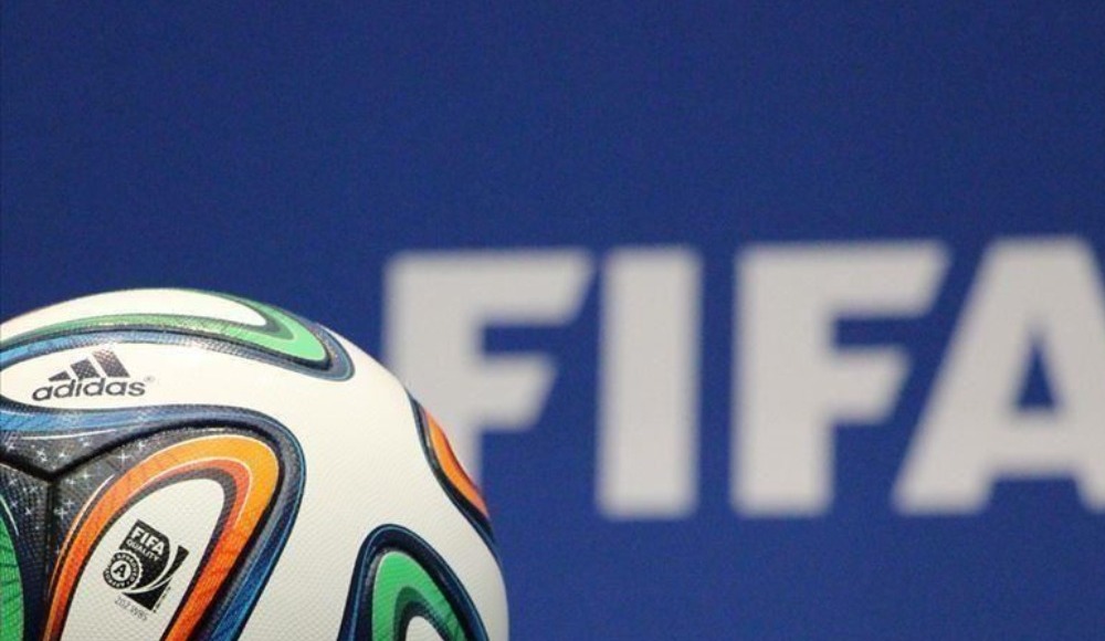 FIFA'dan futbol paydaşlarına "George Floyd" uyarısı