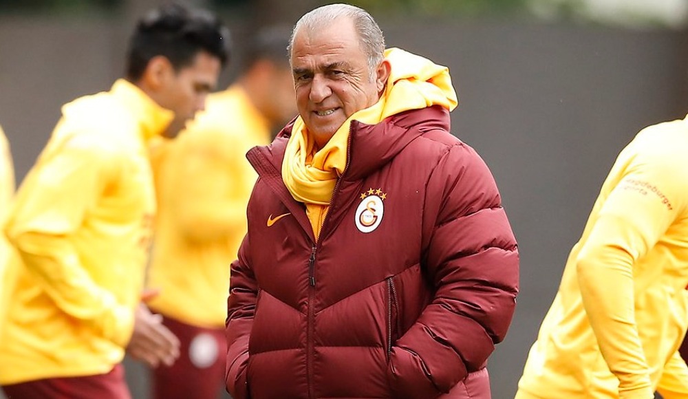 Fatih Terim'in Galatasaray'ın ayrılığı hayallerini yıkar