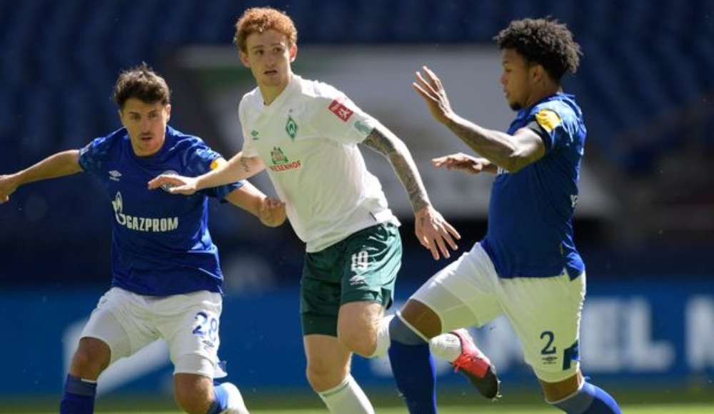 Schalke'de ilk istifa
