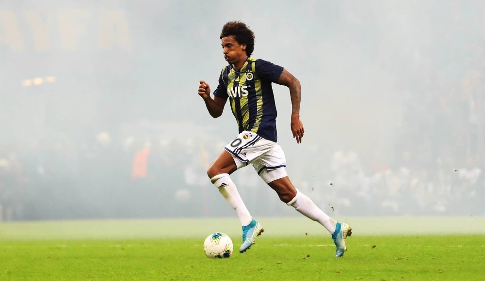 Luiz Gustavo: Zorlu bir periyottan geçerken insanları mutlu ettiysek biz de mutlu oluruz