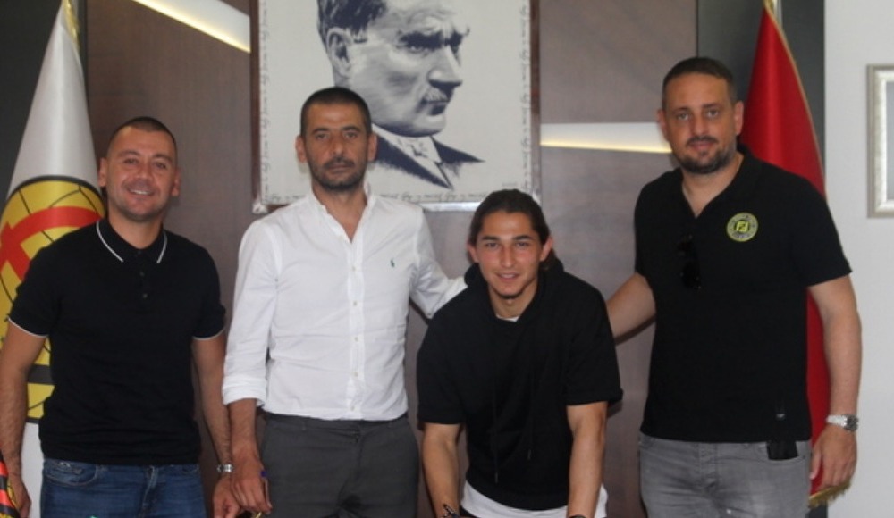 Eskişehirspor, Talha Erdoğan ile sözleşme yeniledi