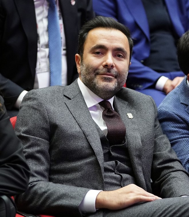 Emre Kocadağ: "Radikal kararlar almak zorundayız"
