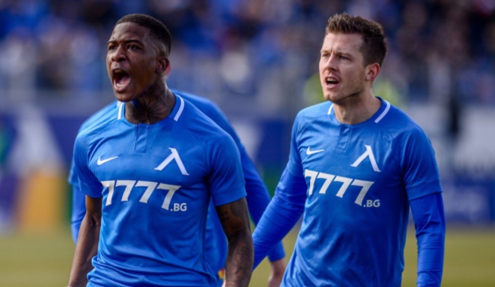 Legia ve Ludogorets peşinde