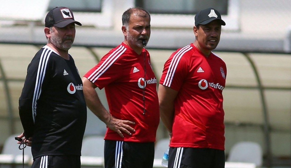 Beşiktaş yönetimi Sergen Yalçın'e güvenini gösterdi