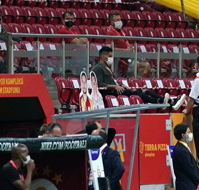 Falcao’dan takım arkadaşlarına destek