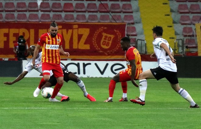 Maçtan dakikalar (İkinci yarı)