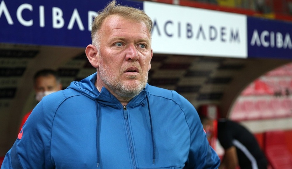 Kayserispor'dan 2 yıllık imza! Prosinecki'nin yerine geliyor...