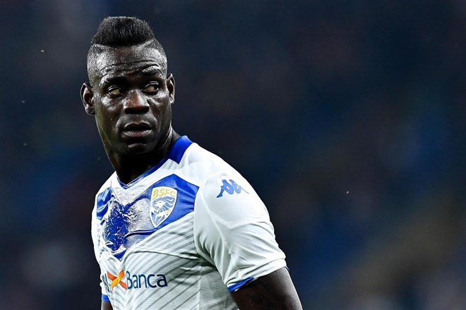 Balotelli Arabistan yolcusu