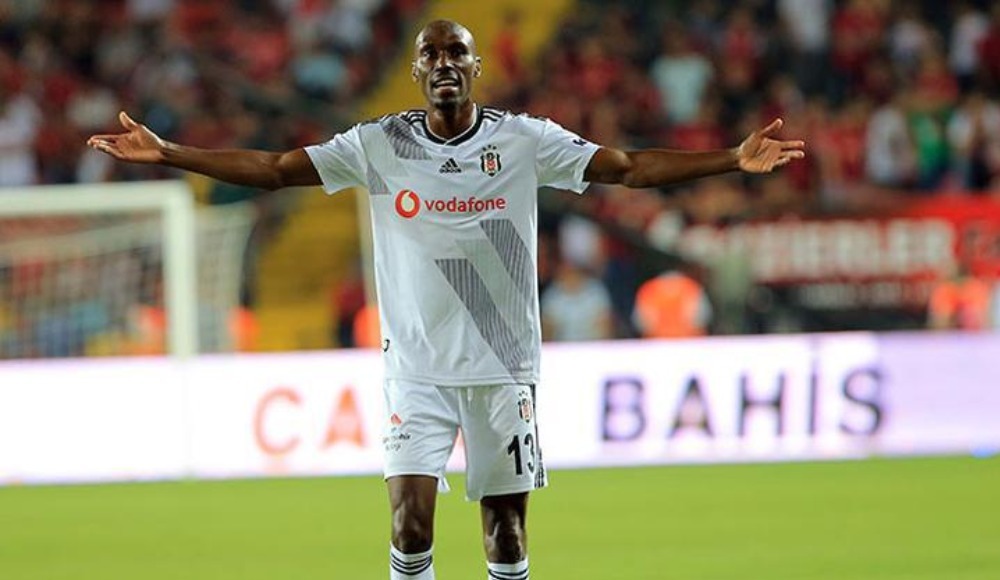 Atiba, Yeni Malatyaspor maçında cezalı duruma düştü