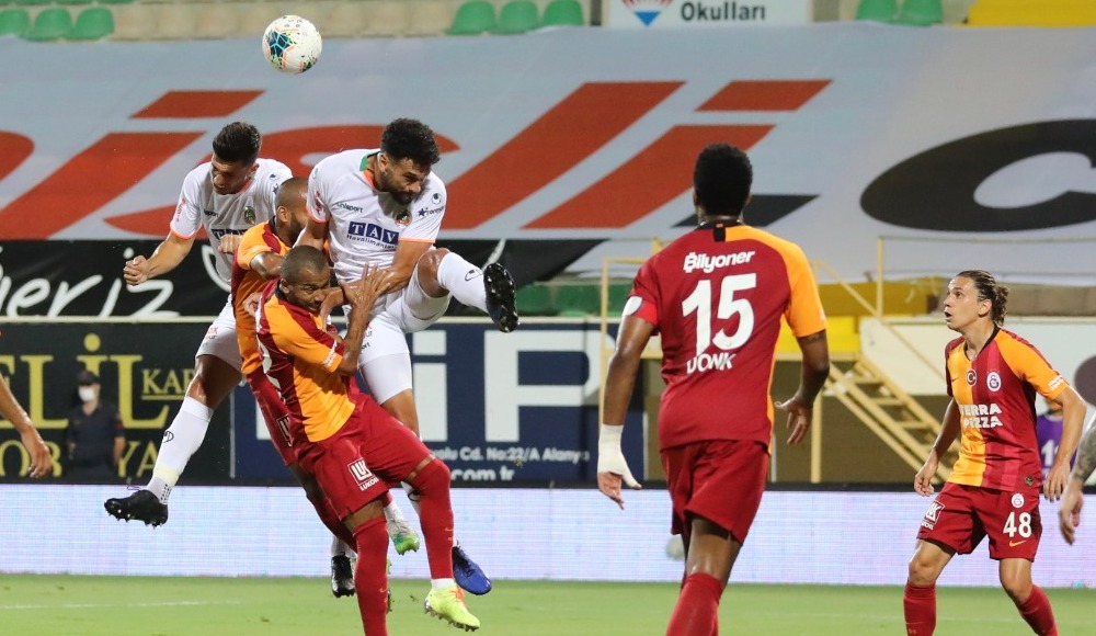 Galatasaray'da testler negatif
