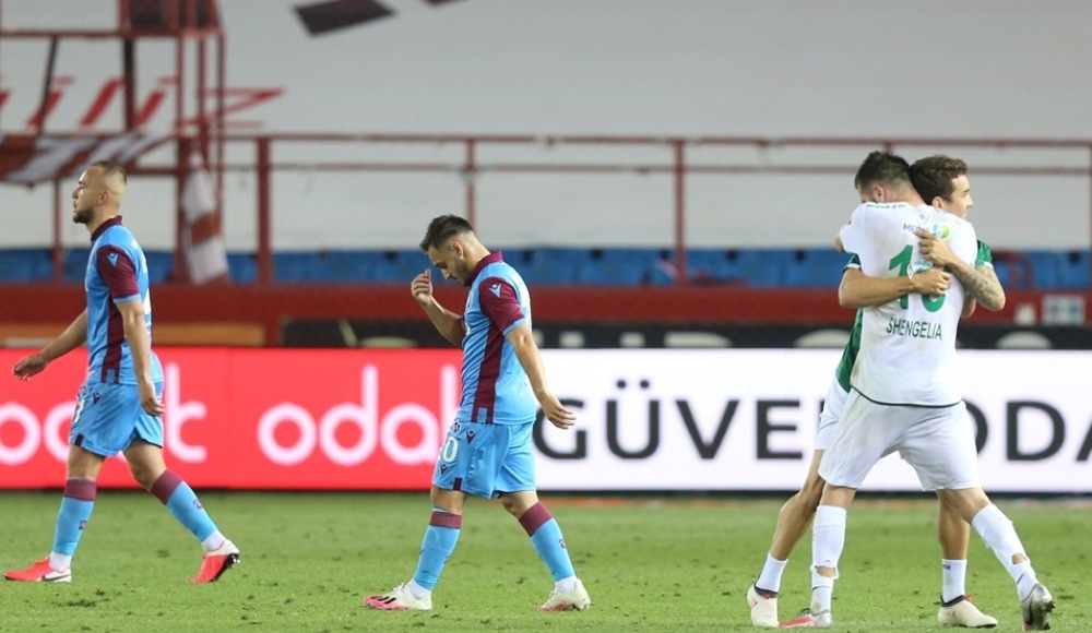 "Trabzonspor'un şampiyonluğu kaybetmesine çok üzüldüm"