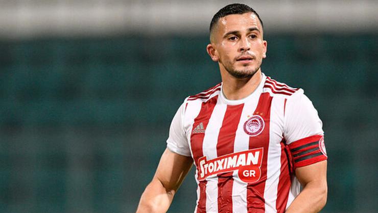 Omar maaş peşinde