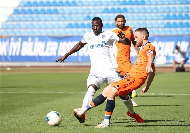 Okan Buruk'un hamleleri mağlubiyeti engellemedi