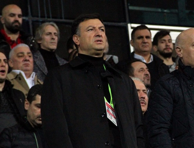 Tarık Aksar: “Beşiktaş ve Utku ile görüşüyoruz”