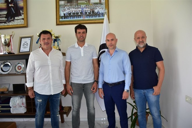 Manisa FK’da Cihat Arslan ile yollar ayrıldı