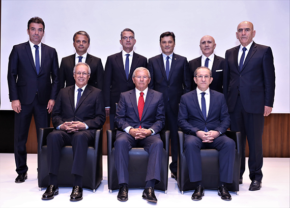 İstifası istenen dört kişi kim?