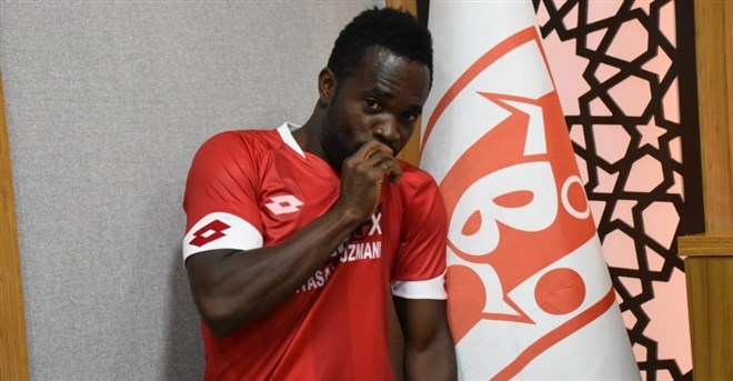 Bandırmaspor yeni transferi ile yolları ayırdı