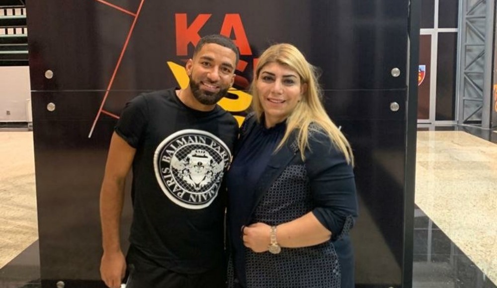 Berna Gözbaşı'dan forvet müjdesi