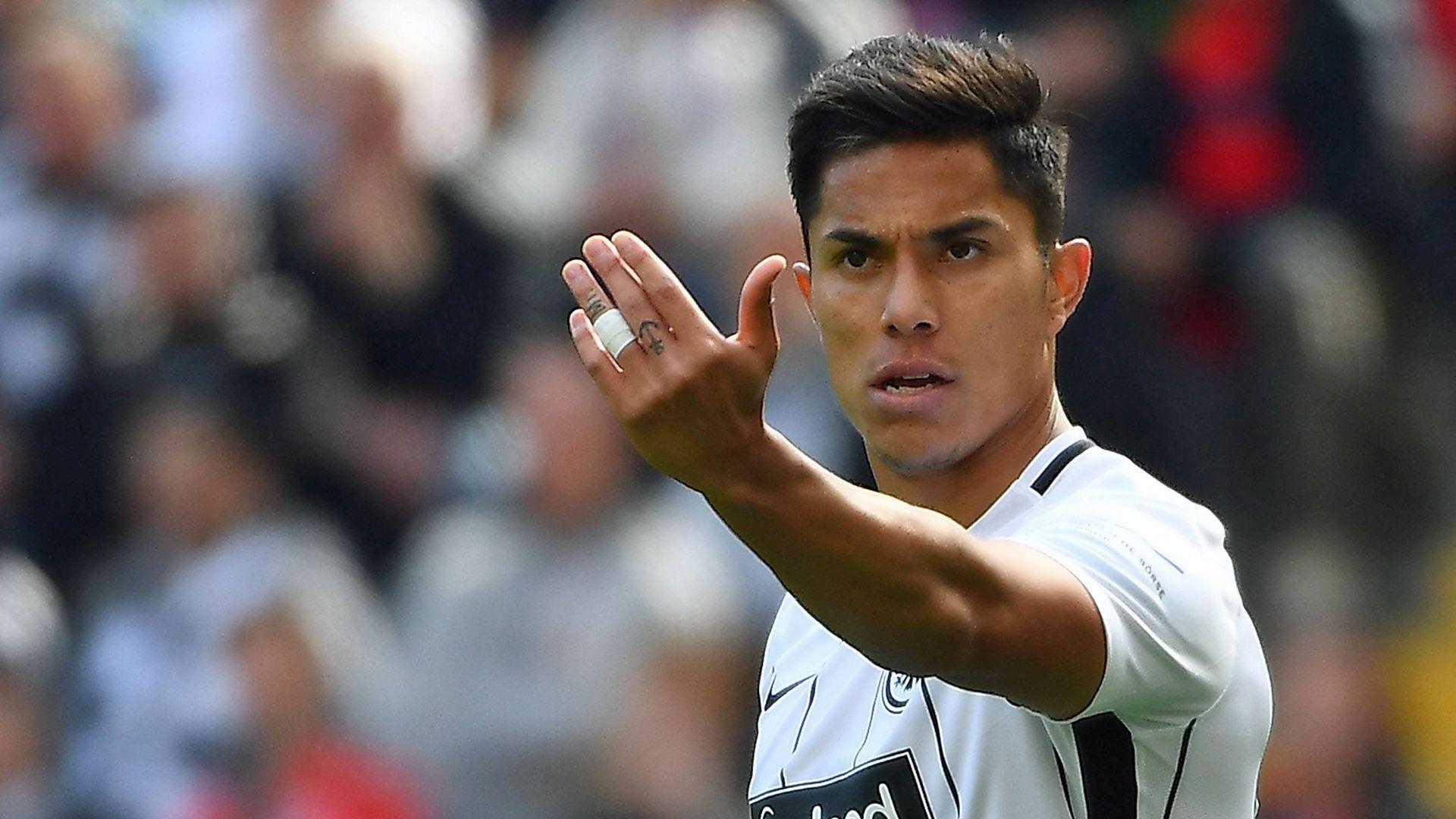 Carlos Salcedo kimdir?
