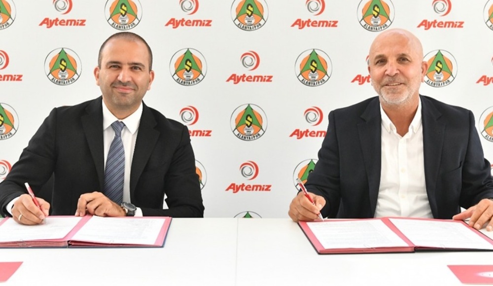 Alanyaspor isim sponsoruyla yeniden anlaştı