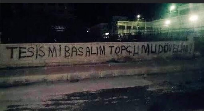 Manisa FK’ya 6-1 yenilen Kocaelispor’da taraftarlar tesisi bastı