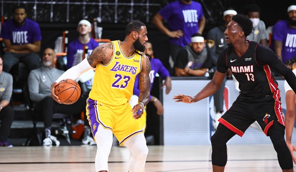 Lakers, şampiyonluk kapısını araladı