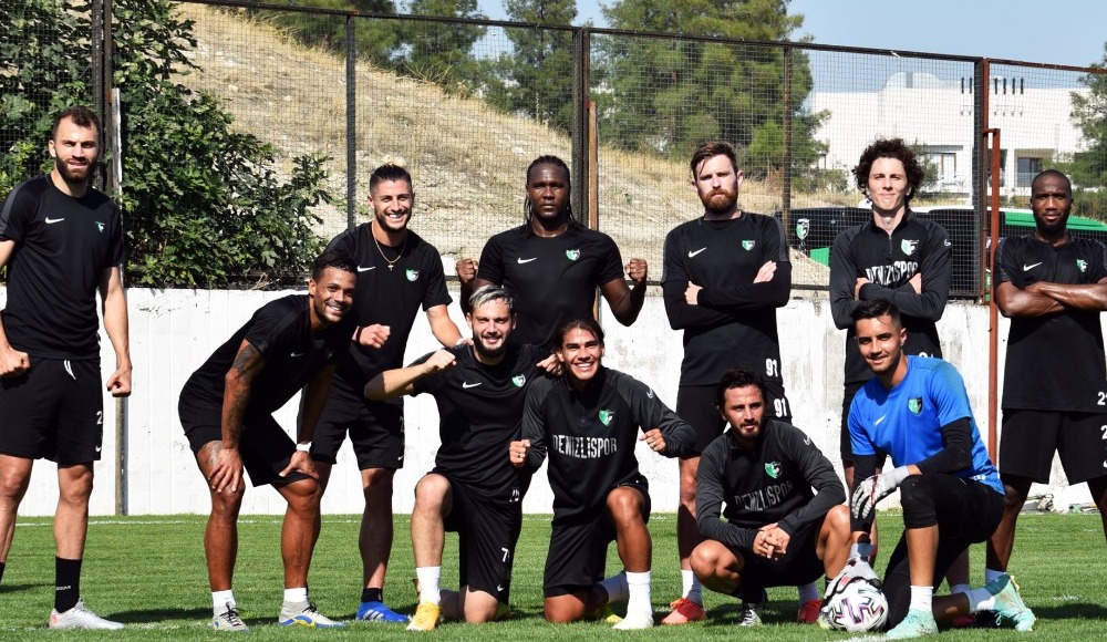 Denizlispor, Beşiktaş maçına 559 biletli seyirci alınacağını açıkladı