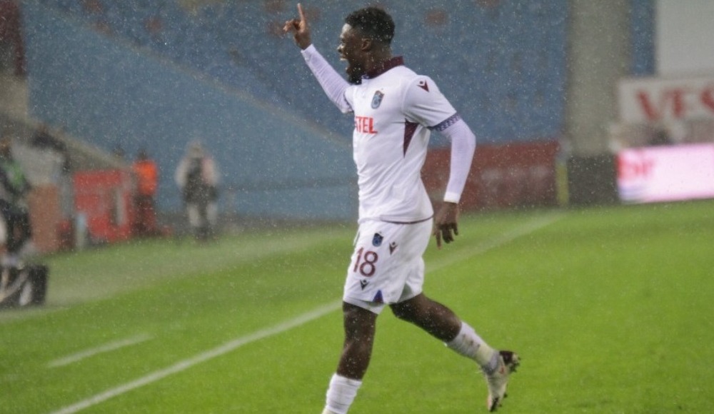 Caleb Ekuban: "Gol sevincinde aklıma gelen ilk şeyi yaptım"