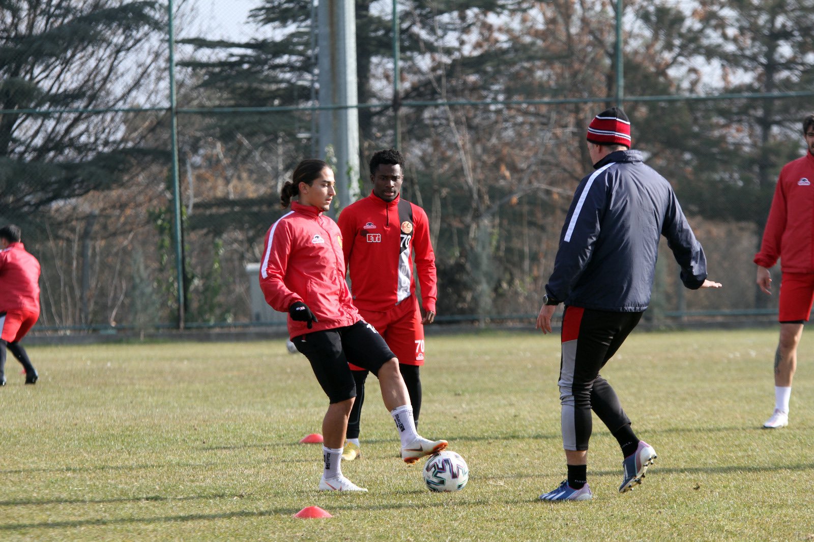 Eskişehirspor - Tuzlaspor (Canlı Takip)