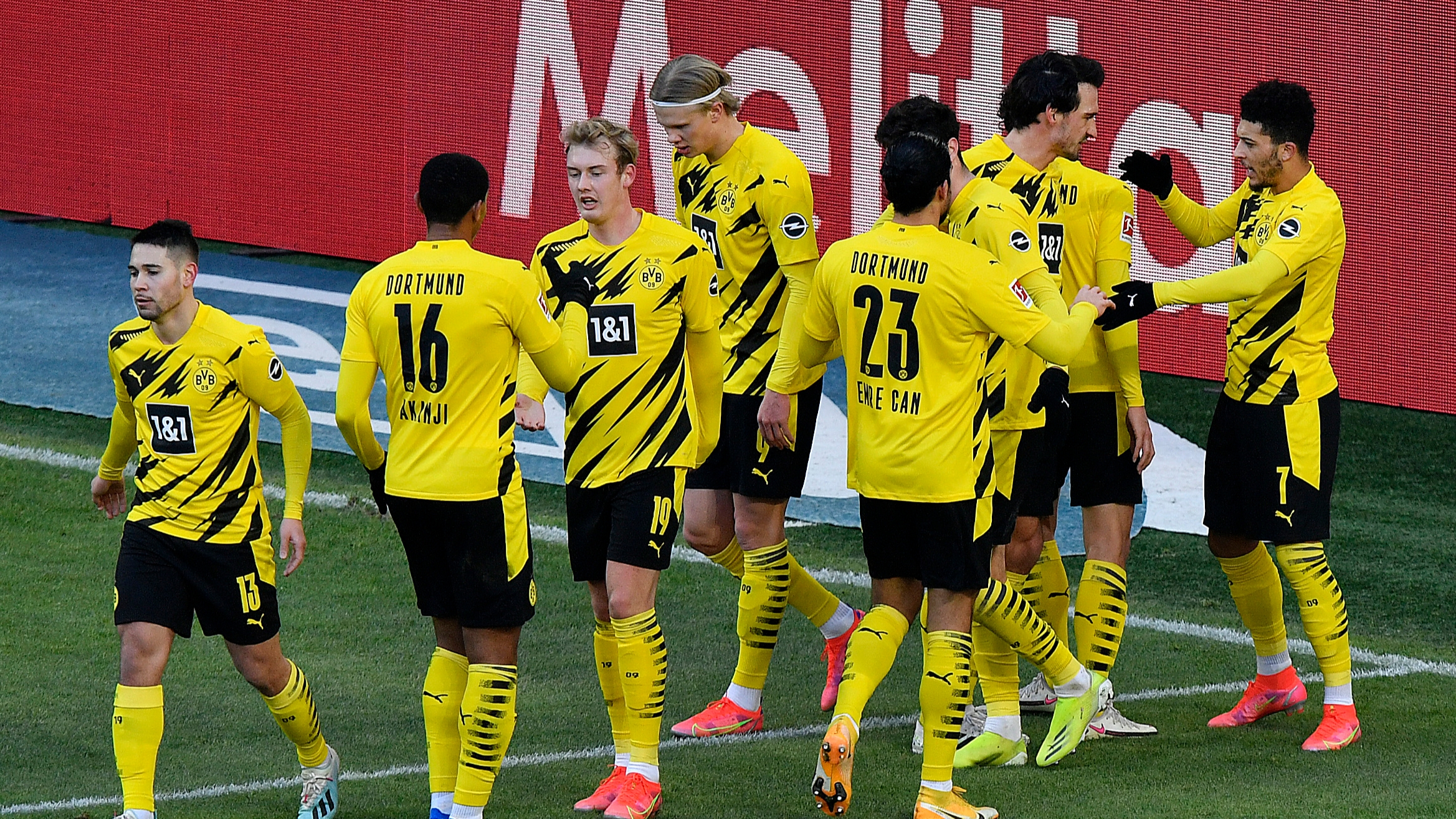 Jadon Sancho'dan Bundesliga rekoru...