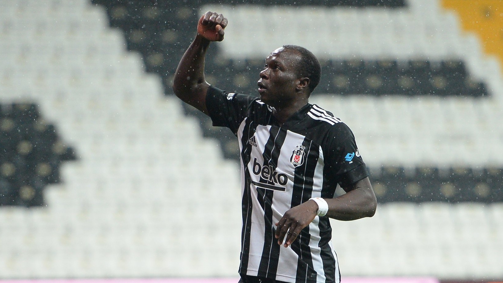 Aboubakar, Sergen Hoca'dan böyle özür diledi! 2 gol