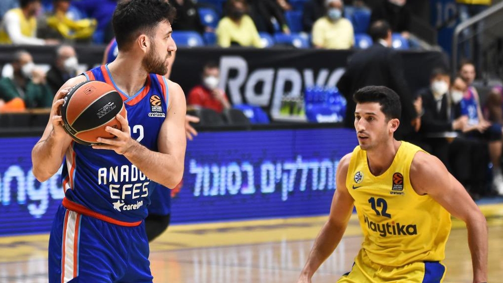 Efes seriye bağladı, ilk ikiye yerleşti