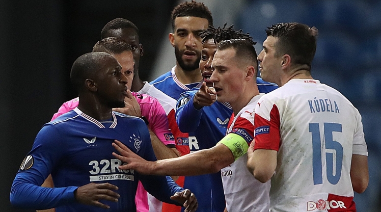 Glasgow Rangers'lı Glen Kamara, kendisine ırkçılık yapan ...