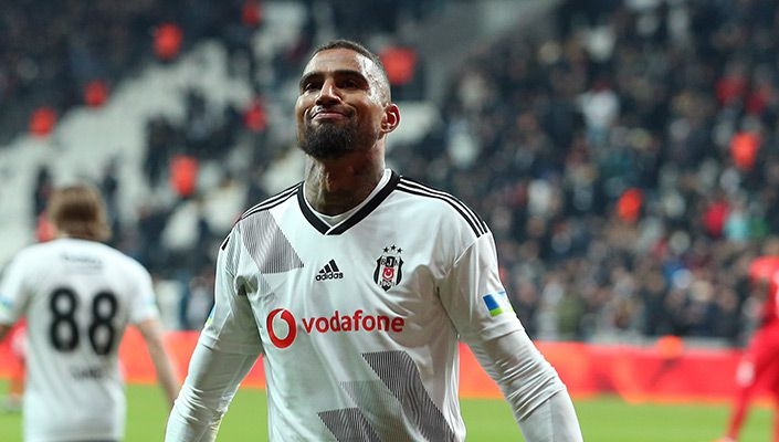ajansspor: Eski Beşiktaş'lı Boateng kumar batağına düştü, takımı affetmedi