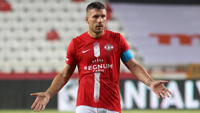 Podolski'ye Meksika Ligi'nden Querétaro FC transfer teklifi yaptı. - Ajansspor.com