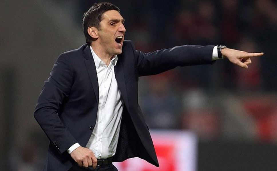 Tayfun Korkut sürprizi!