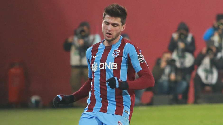 Menajerinden transfer açıklaması!