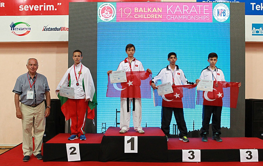 Çocuklar Balkan Karate Şampiyonası başladı!