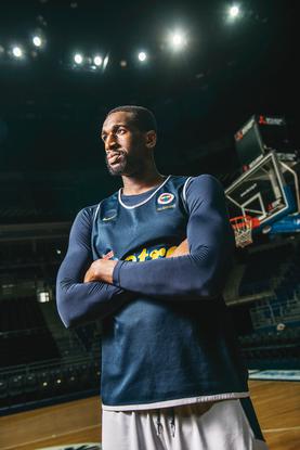BASKETBOL BANA VE AİLEME ÇOK ŞEY VERDİ