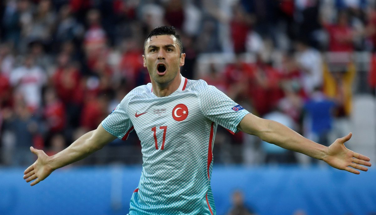 Burak Yılmaz, Tuncay'ı geride bıraktı!
