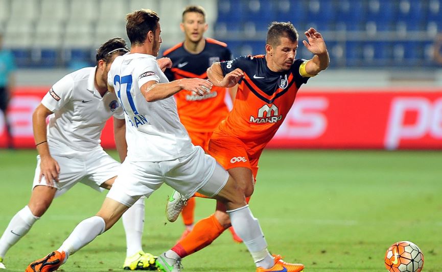 Abdullah Avcı futbolculara kızıyor mu?