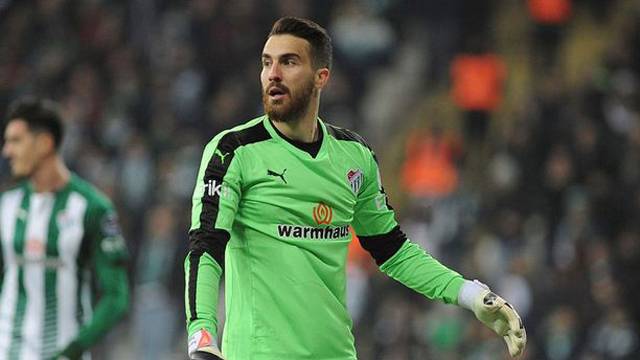 Harun Tekin alınmalı